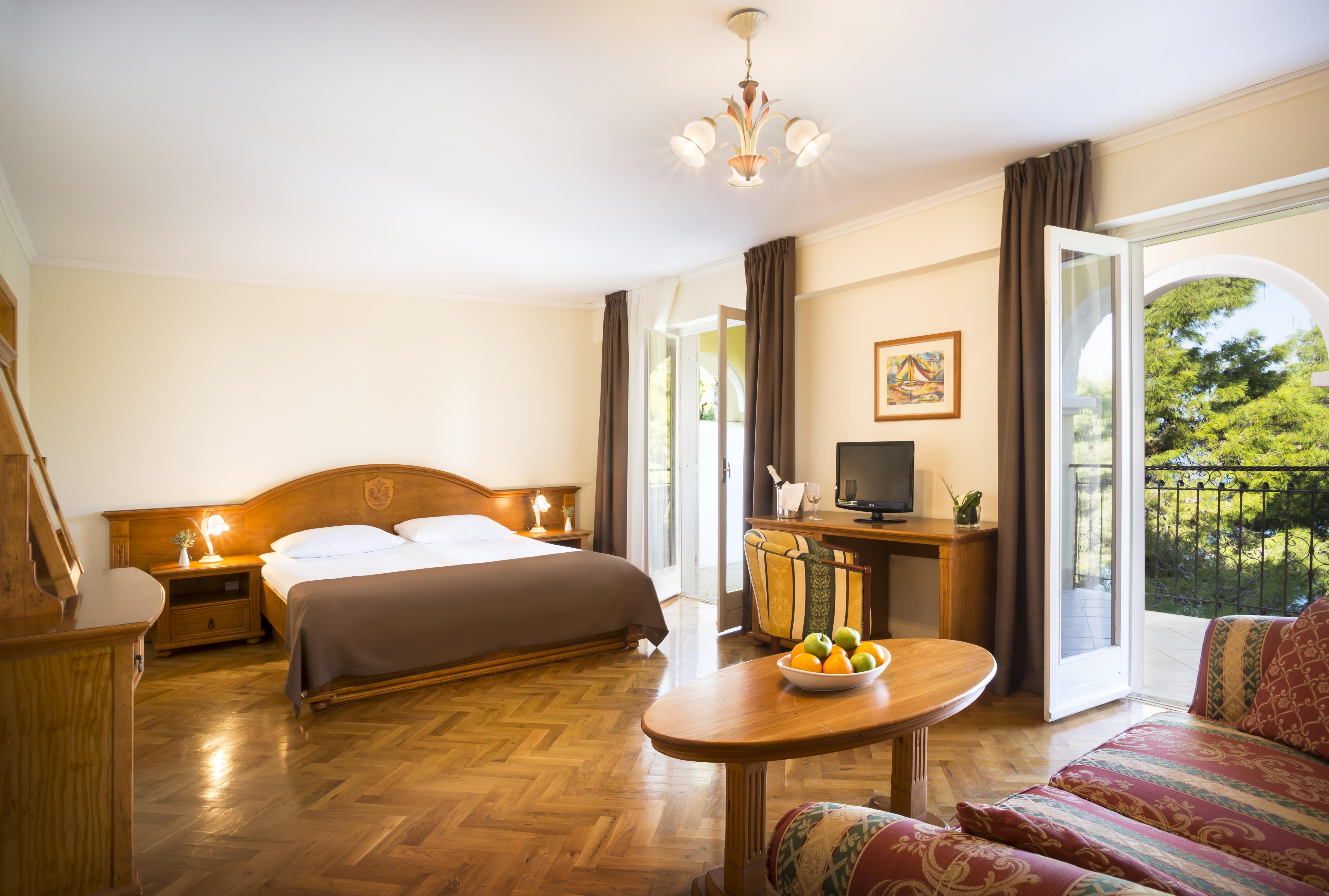Maistra Select Island Hotel Katarina Ρόβινι Εξωτερικό φωτογραφία