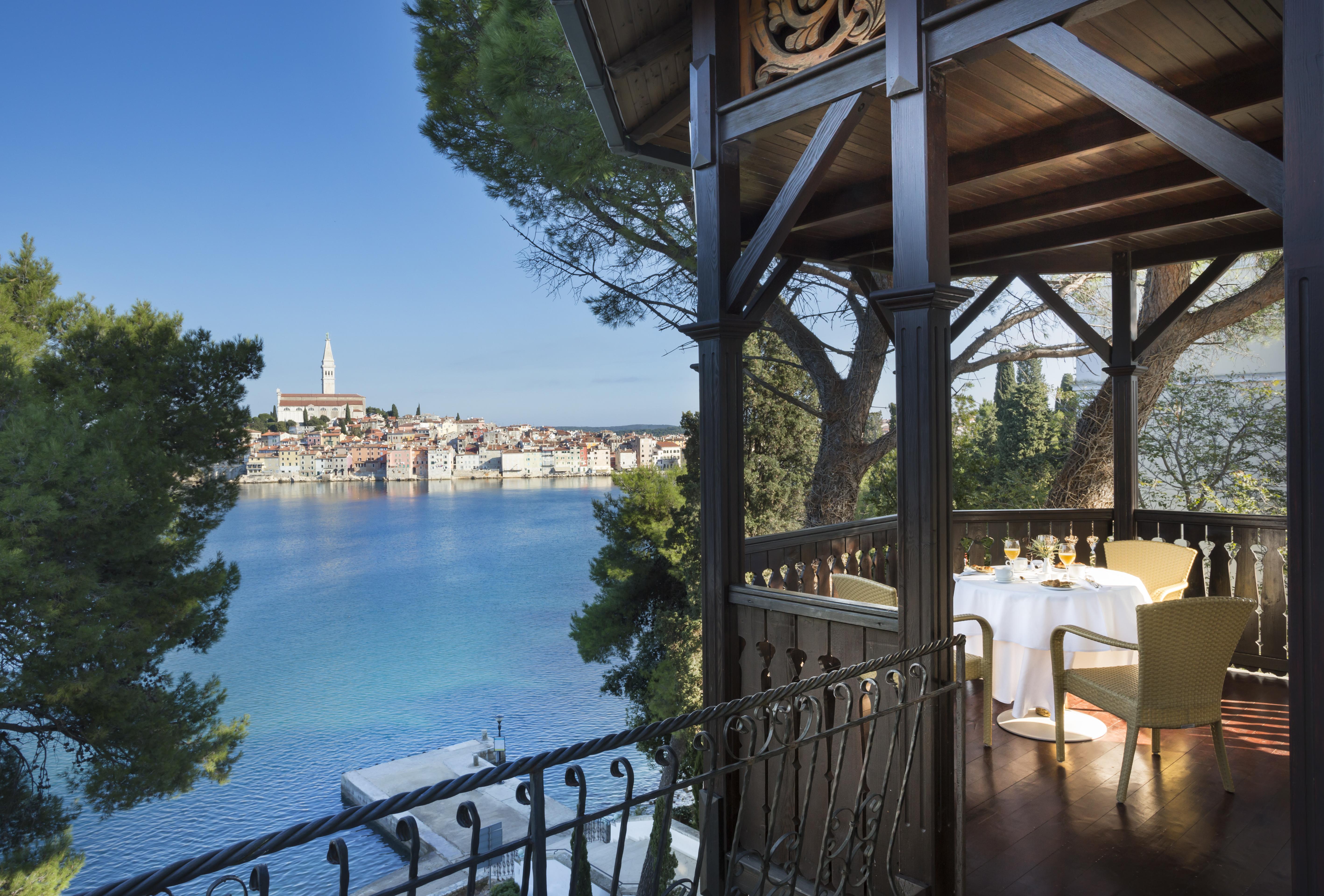 Maistra Select Island Hotel Katarina Ρόβινι Εξωτερικό φωτογραφία