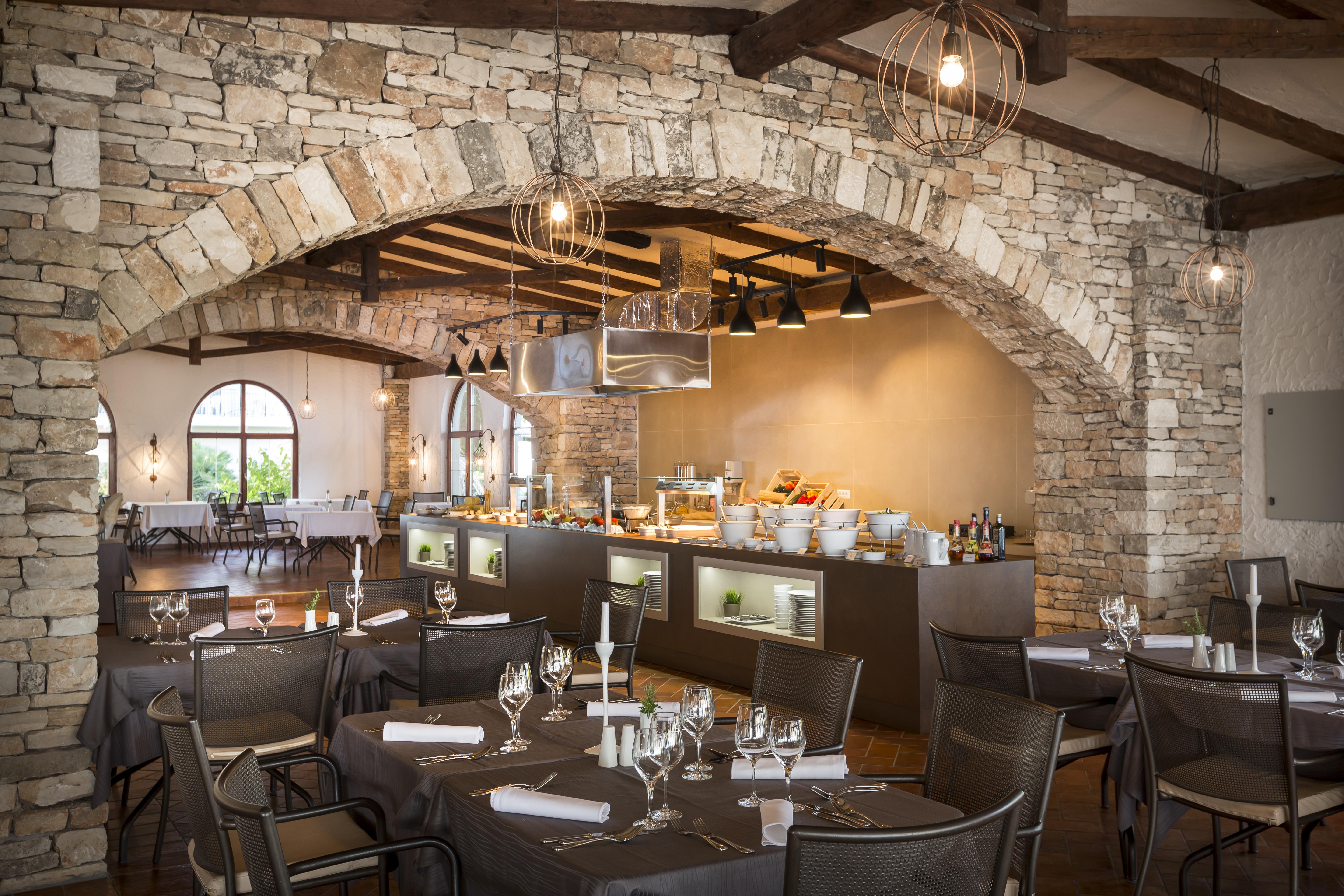 Maistra Select Island Hotel Katarina Ρόβινι Εξωτερικό φωτογραφία