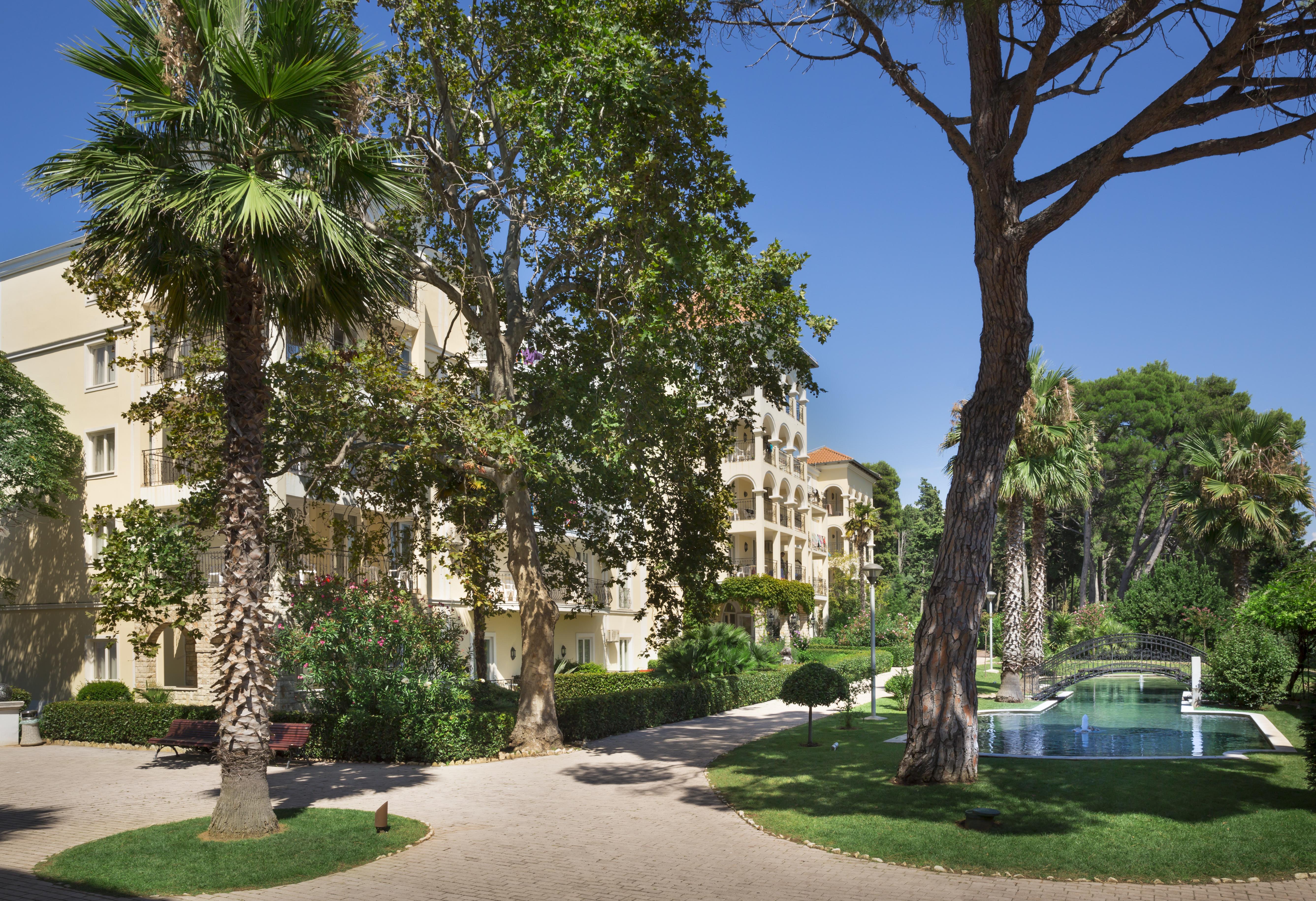 Maistra Select Island Hotel Katarina Ρόβινι Εξωτερικό φωτογραφία